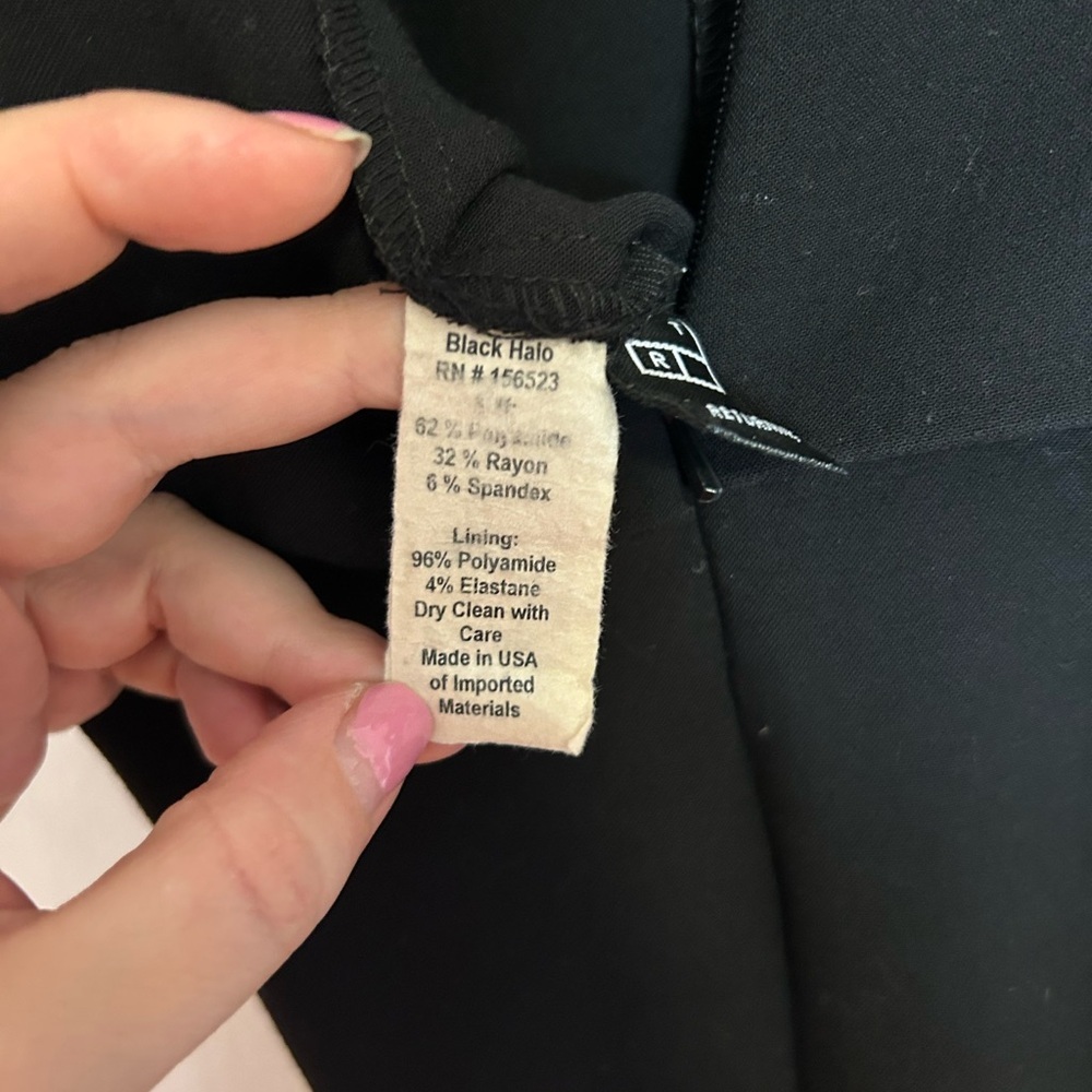 Black Halo Sloane Jumpsuit - Picture 5 of 10